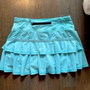 Lululemon Pace Setter Skirt RARE - blue- size 2